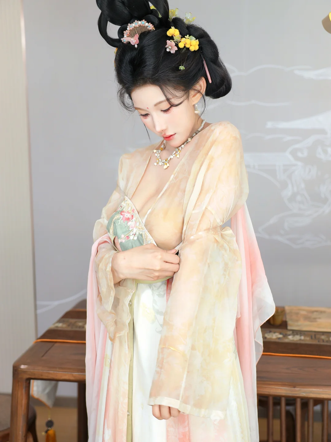 梨霜儿 - No.003 唐装 [112P-459MB] tg@simisebaisi 【丝足阁】102.webp